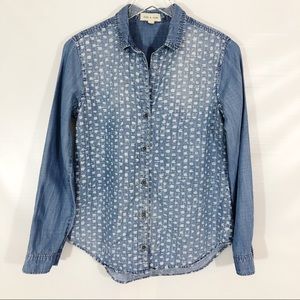 Cloth & Stone Chambray Button-Down Size Small